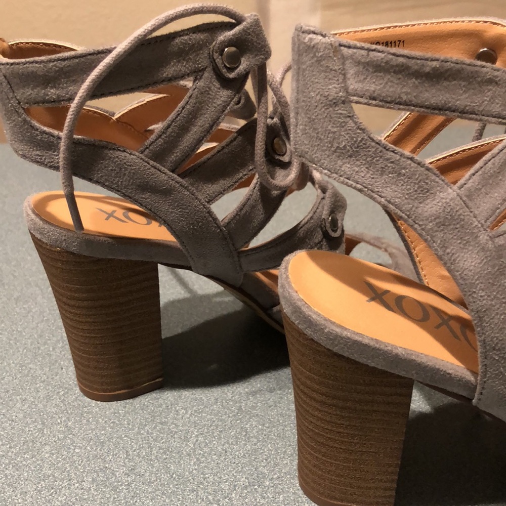 XOXO Footwear Balta Grey - Picture 4 of 16